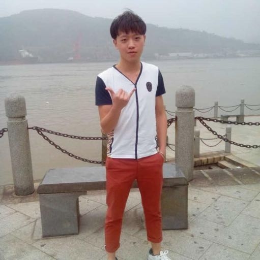 刘子颖的第一张照片--烟台相亲服务中心