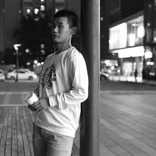 精卫的第一张照片--烟台相亲服务中心