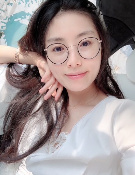 Anna的第一张照片--烟台相亲服务中心
