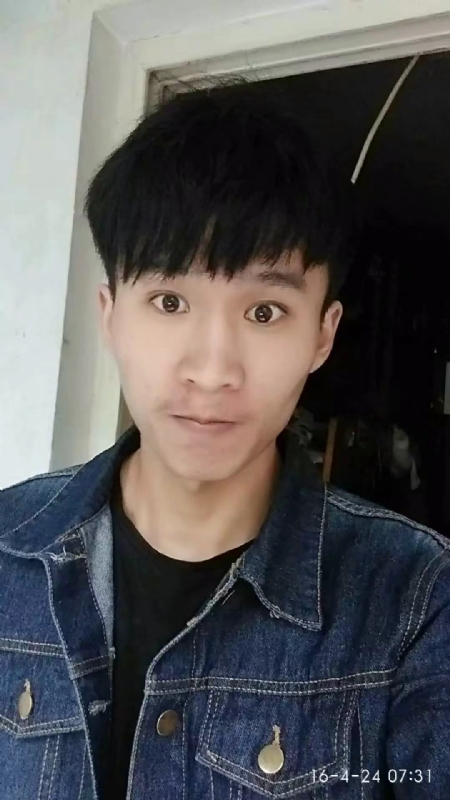 匆匆而过的第一张照片--烟台相亲服务中心