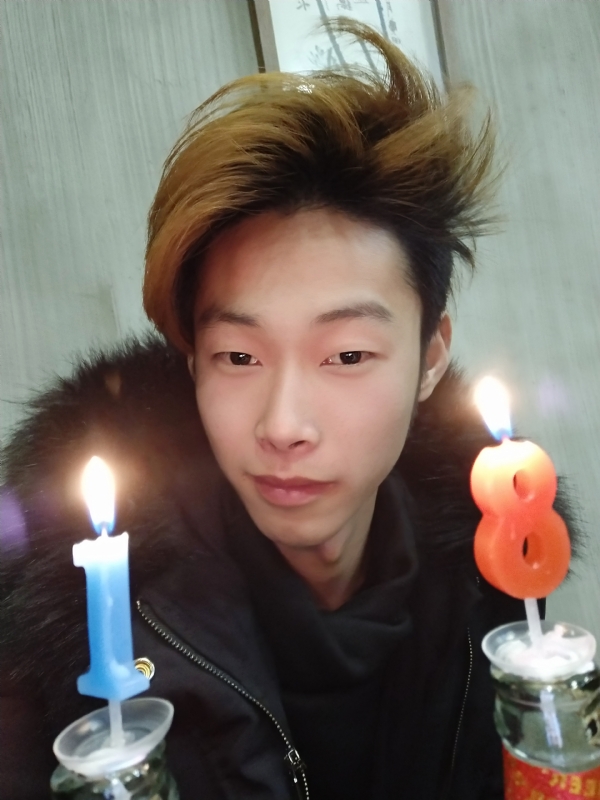 渣男的第一张照片--烟台相亲服务中心