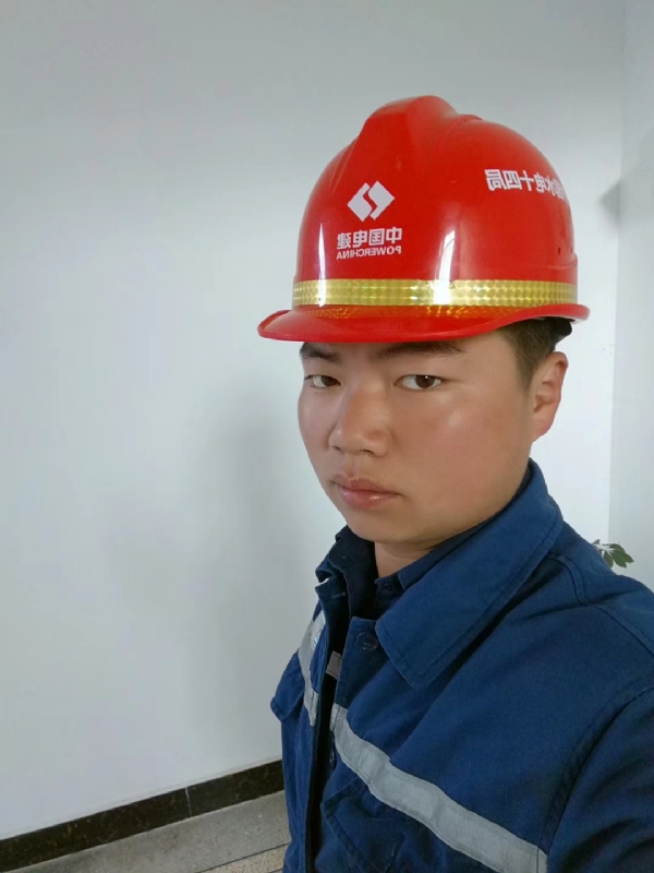 小公牛的第一张照片--烟台相亲服务中心