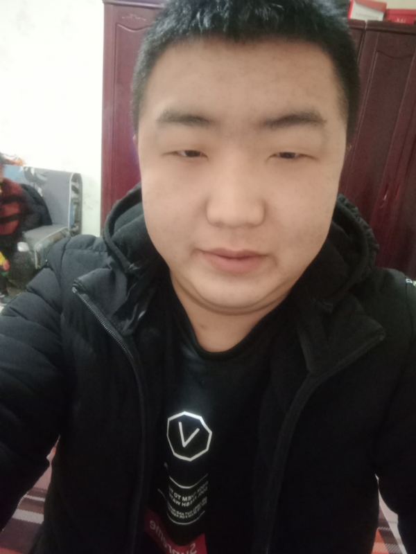 坦荡荡的第一张照片--烟台相亲服务中心