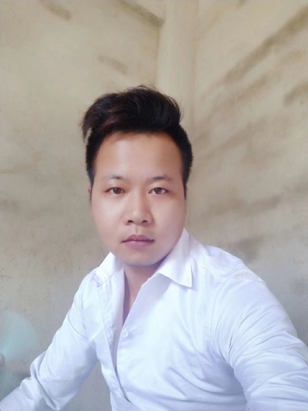 寻觅爱情的第一张照片--烟台相亲服务中心