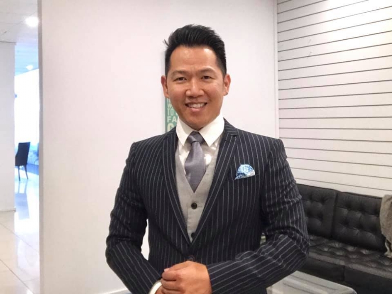 Lim的第一张照片--烟台相亲服务中心