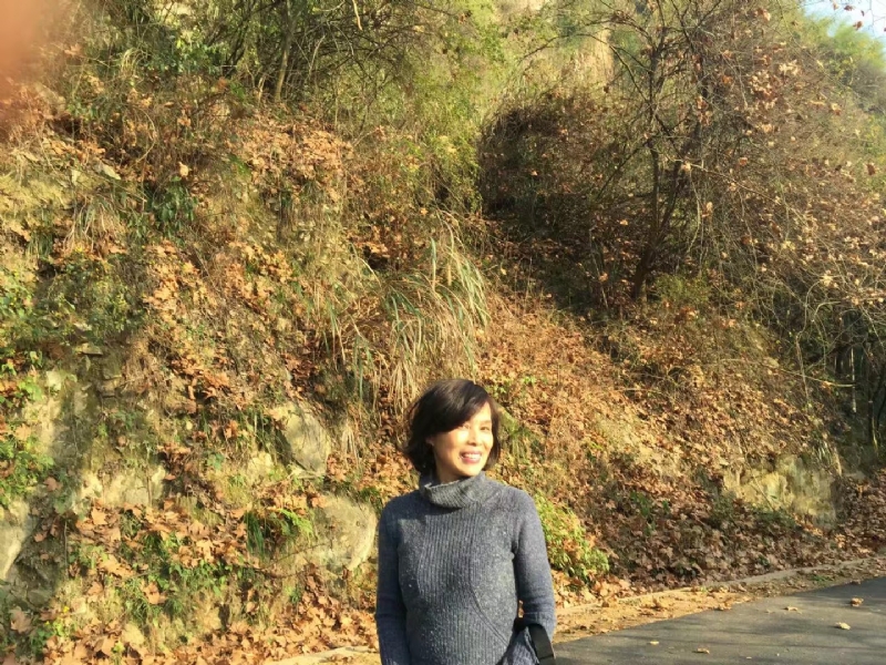 蠢蠢的第一张照片--烟台相亲服务中心