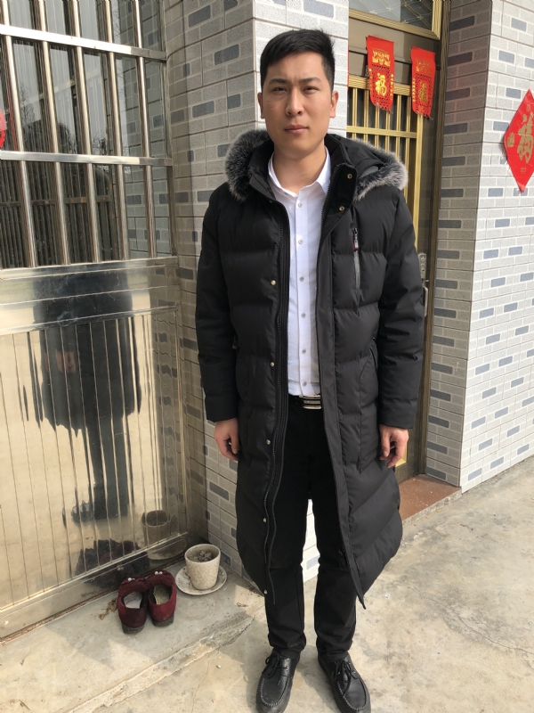 街角的风车的第一张照片--烟台相亲服务中心