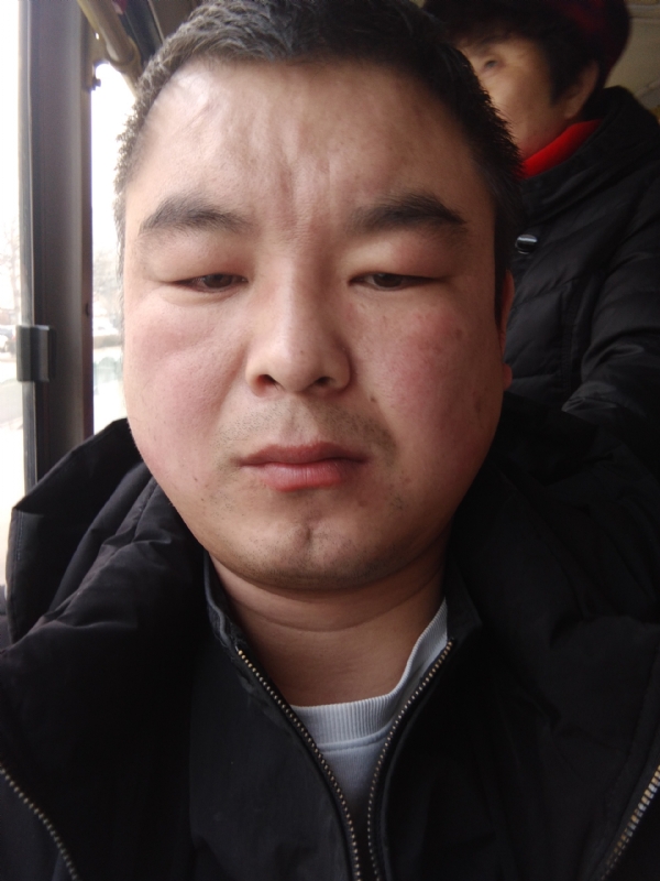 张延义的第一张照片--烟台相亲服务中心