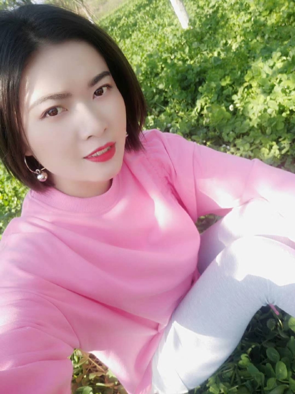 寻找幸福的第一张照片--烟台相亲服务中心
