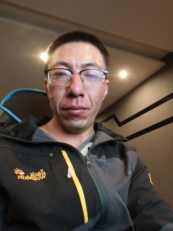 千年等你的第一张照片--烟台相亲服务中心