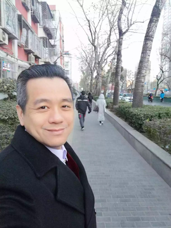 球控的第一张照片--烟台相亲服务中心