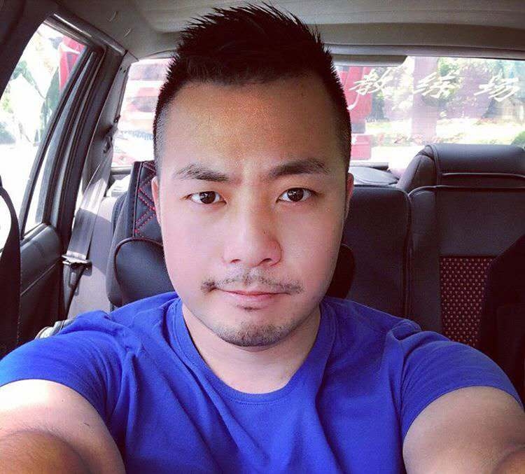 刘江平的第三张照片--烟台相亲服务中心