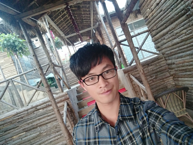 霸道的先生的第一张照片--烟台相亲服务中心