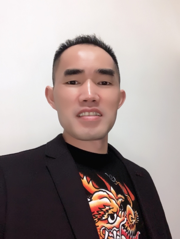 遇上对的人的第一张照片--烟台相亲服务中心