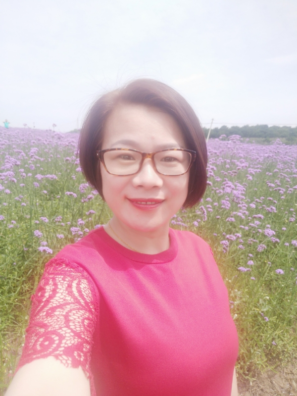 岁月静好的第一张照片--烟台相亲服务中心