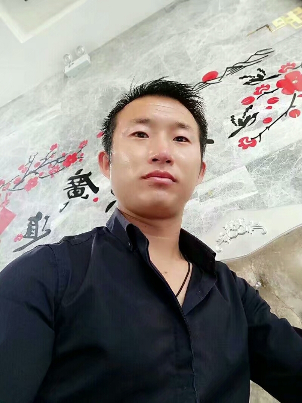系咯在的第二张照片--烟台相亲服务中心