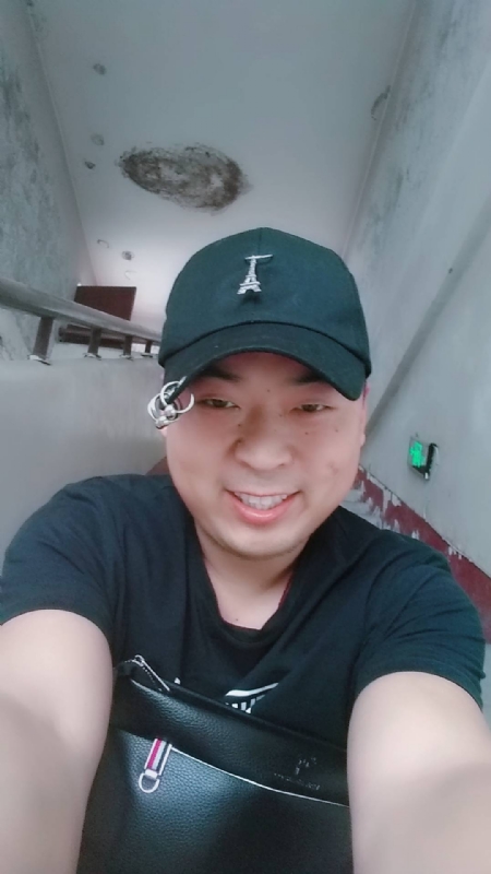 前世今生的爱的第一张照片--烟台相亲服务中心