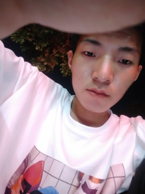 若如初见丶的第一张照片--烟台相亲服务中心