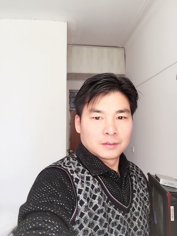 清风的第一张照片--烟台相亲服务中心