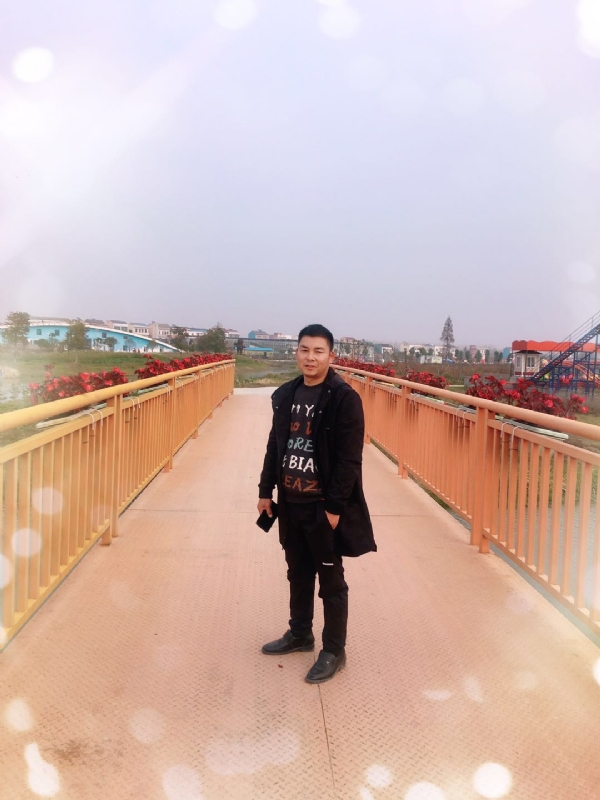 清风的第二张照片--烟台相亲服务中心