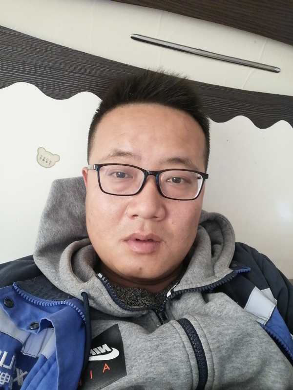 一个人一座城的第一张照片--烟台相亲服务中心