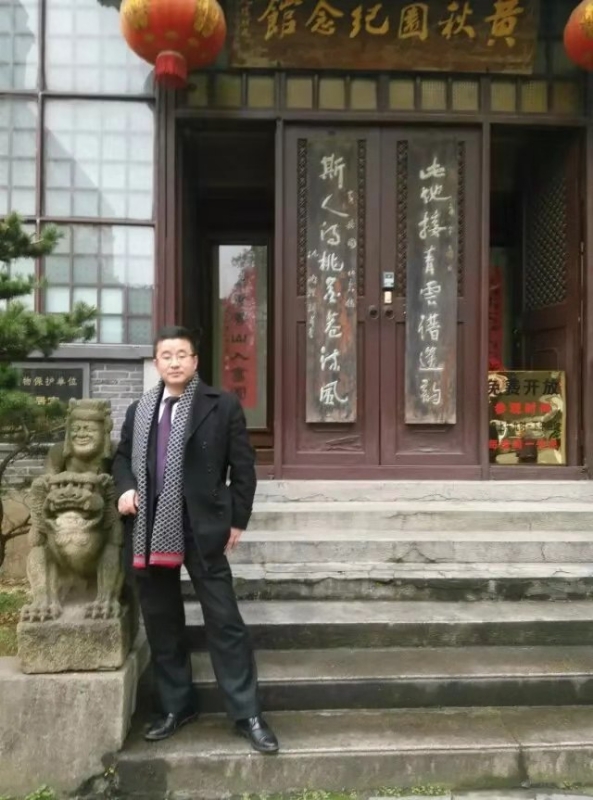 淡定牛魔王的第二张照片--烟台相亲服务中心
