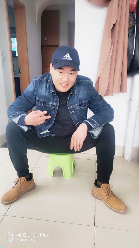西风的第一张照片--烟台相亲服务中心