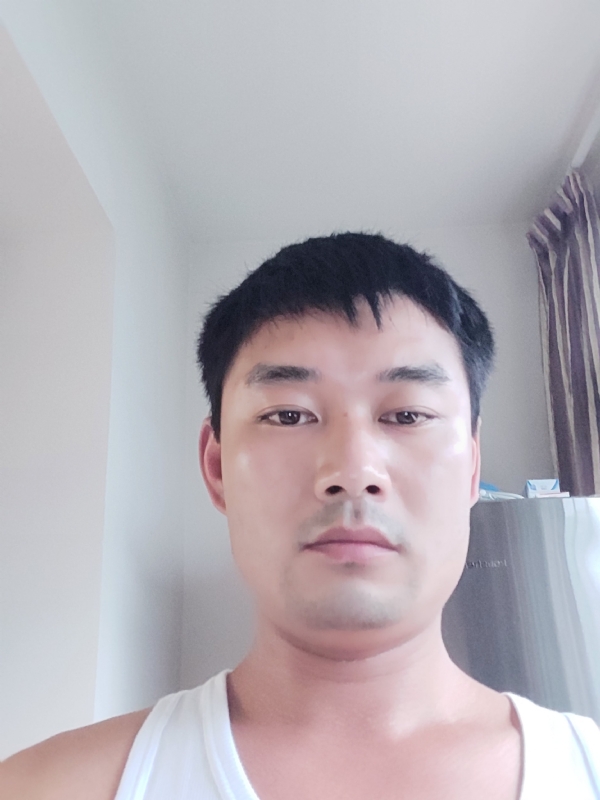 MM的第一张照片--烟台相亲服务中心