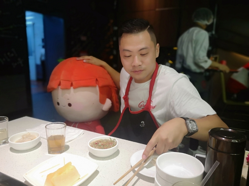 逆行的第一张照片--烟台相亲服务中心