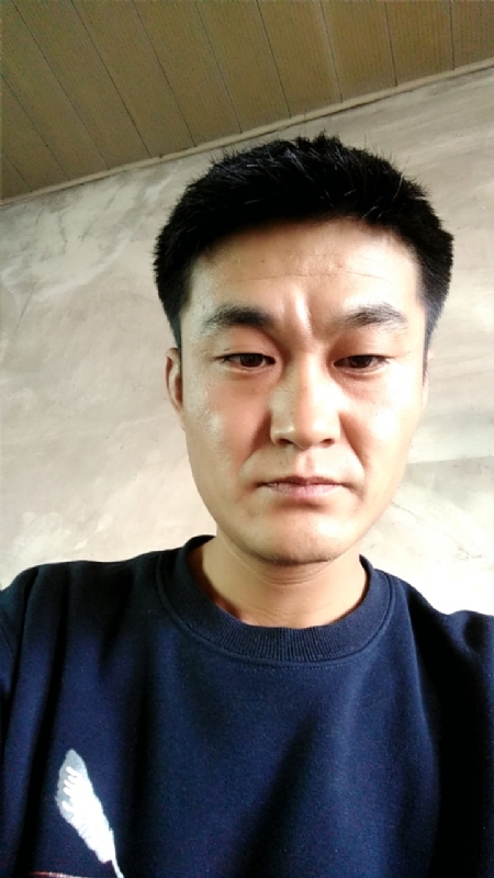 侯银学HyX的第一张照片--烟台相亲服务中心