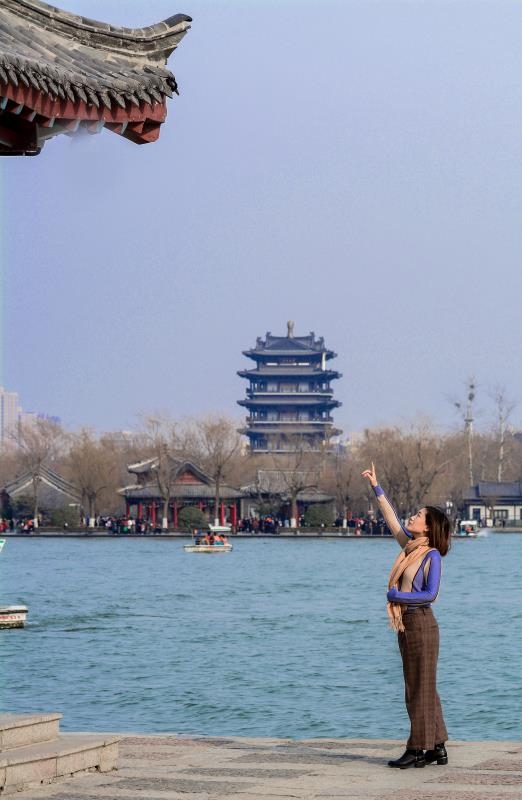 深水百合的第一张照片--烟台相亲服务中心