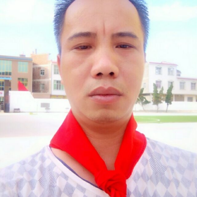 留守男人的第一张照片--烟台相亲服务中心