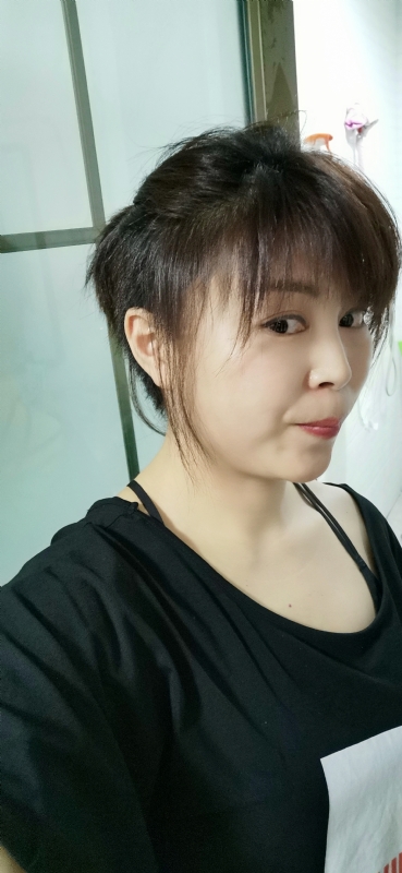 木槿的第一张照片--烟台相亲服务中心