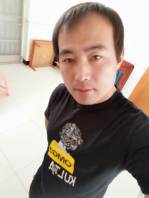 东海龙王的第二张照片--烟台相亲服务中心