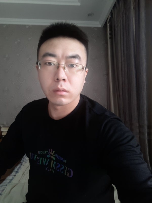 相守一生的第二张照片--烟台相亲服务中心