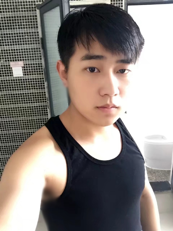 繁花似锦的第一张照片--烟台相亲服务中心