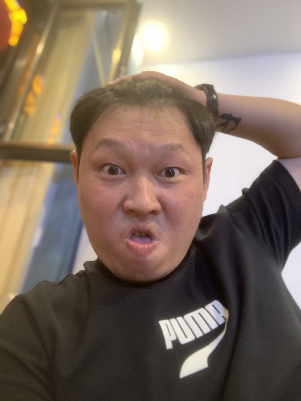 飞飞的第一张照片--烟台相亲服务中心