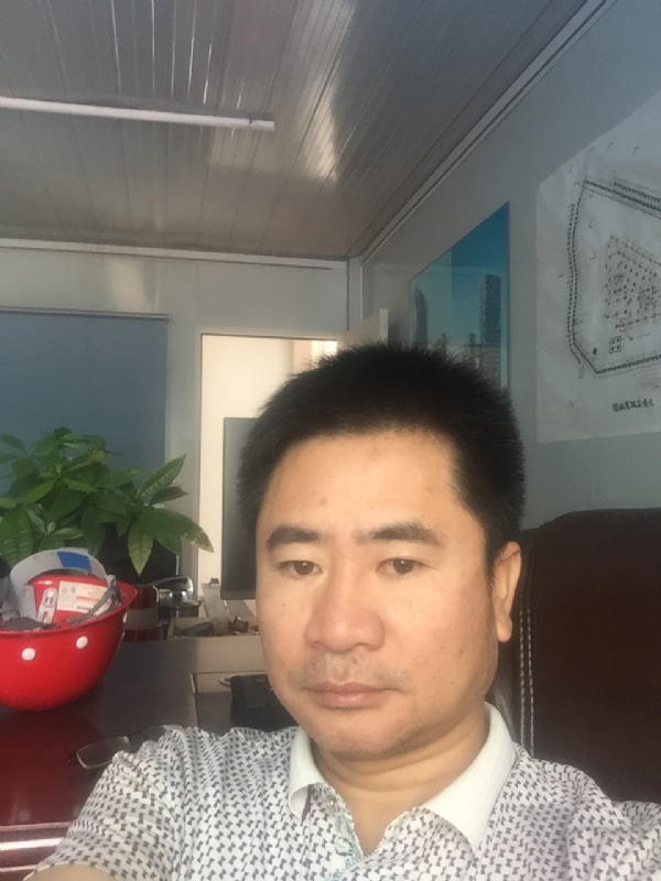 一步之遥的第一张照片--烟台相亲服务中心