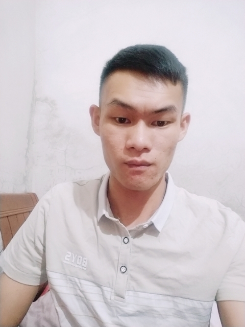 ye369369的第一张照片--烟台相亲服务中心
