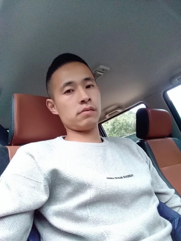 我狠忙的第一张照片--烟台相亲服务中心