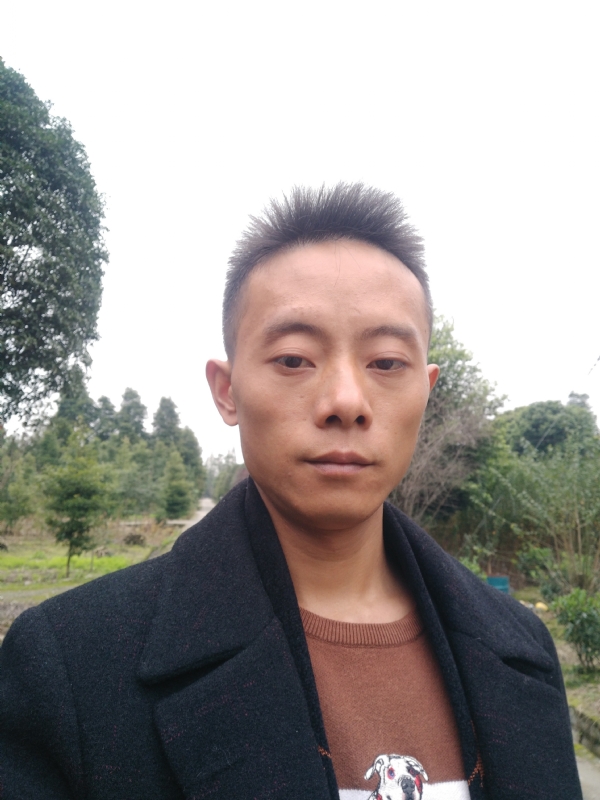 携手白头的第一张照片--烟台相亲服务中心