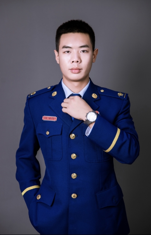 YANG的第一张照片--烟台相亲服务中心