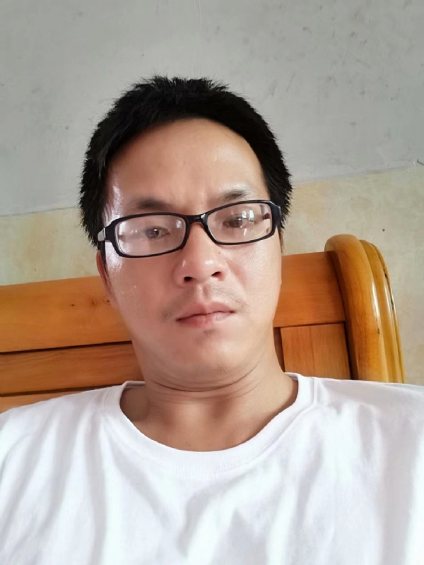 阿敏记的第二张照片--烟台相亲服务中心