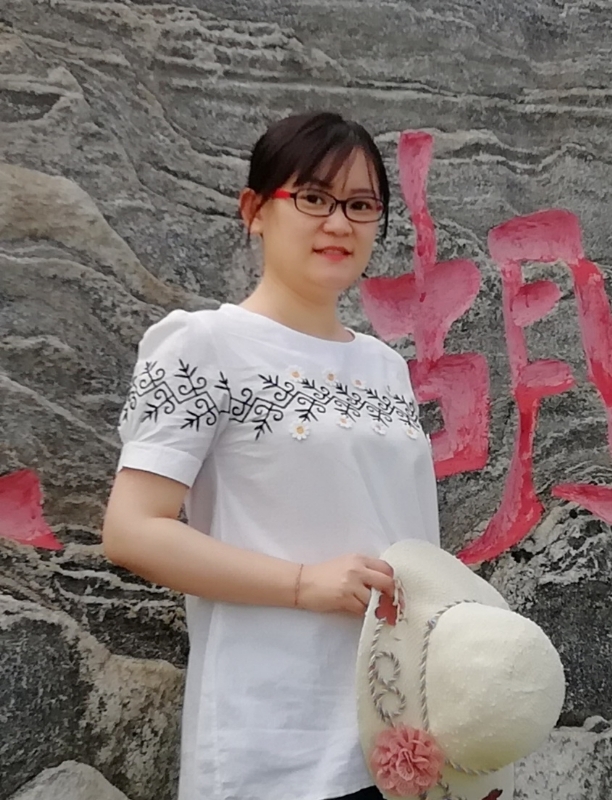 块块的第二张照片--烟台相亲服务中心