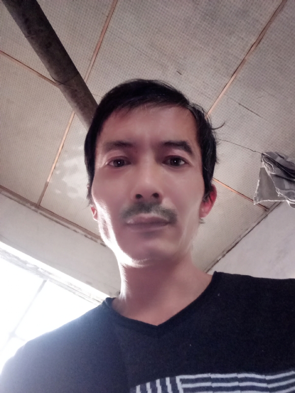 好久好久的第五张照片--烟台相亲服务中心
