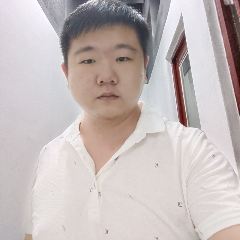 苍凉的第二张照片--烟台相亲服务中心
