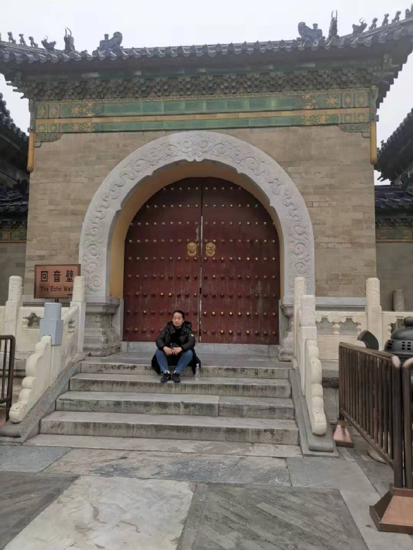 吾笨如牛的第一张照片--烟台相亲服务中心