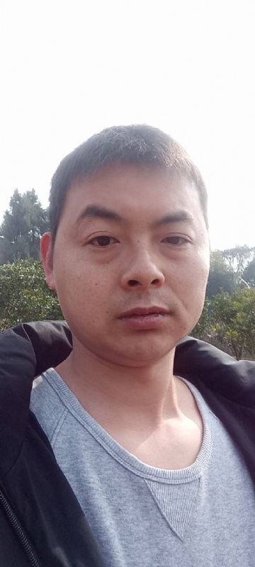 亲亲抱抱我爱你的第一张照片--烟台相亲服务中心