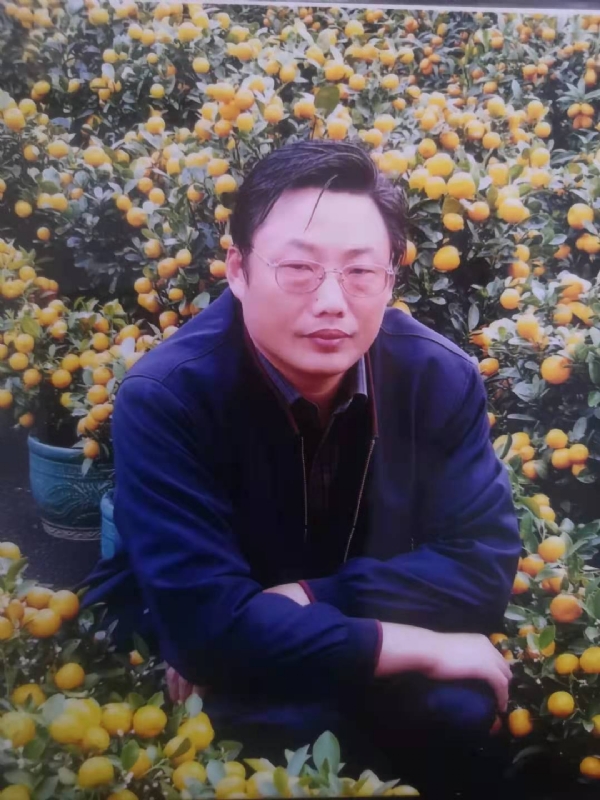 春雨的第一张照片--烟台相亲服务中心