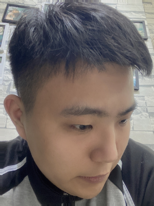 方的第一张照片--烟台相亲服务中心